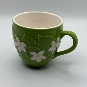 2006 Starbucks Ceramic Coffee Mug raised green leaves Spring White flowers 16Oz